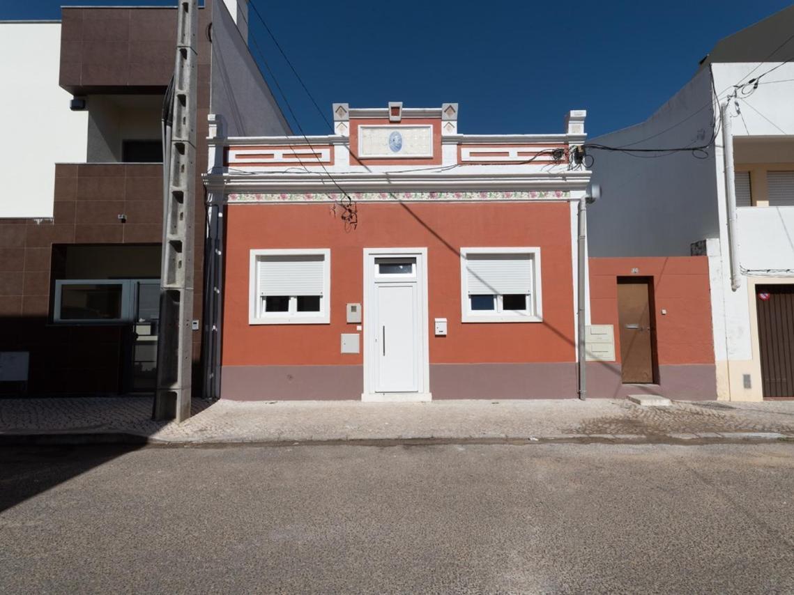 Vila Casa Santos Nicolau Setúbal Exteriér fotografie